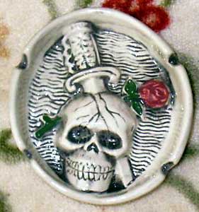 Skullduggery-like Ashtray
